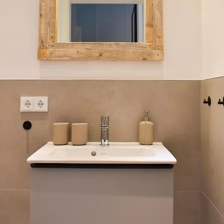 Cooles Haff Coast Im Surfer-style In - Haffkrug Nyaraló Scharbeutz