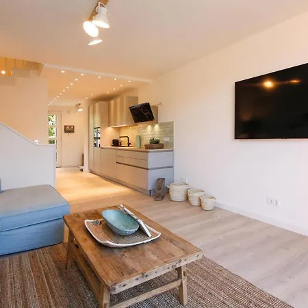 Cooles Haff Coast Im Surfer-style In - Haffkrug Nyaraló